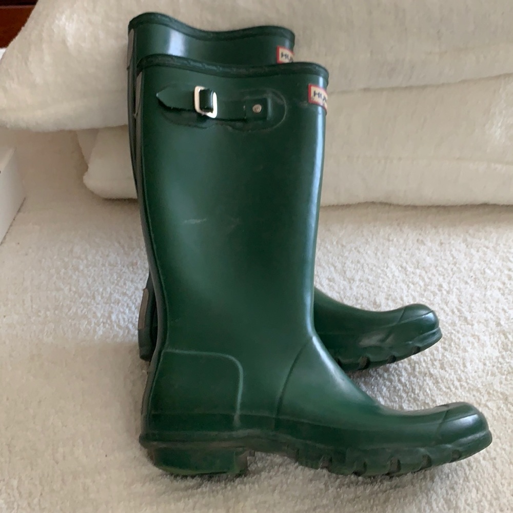 Girls Hunter Boots - Well loved, well worn.